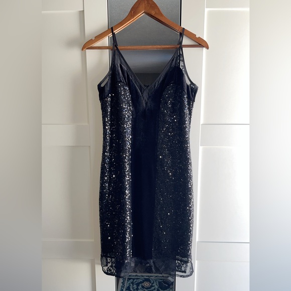 French Connection Sequin Dress - Picture 1 of 4